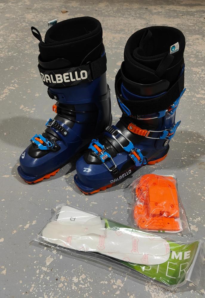 DALBELLO スキーブーツ　PANTERRA 130　2018年　27.5㎝ DALBELLO スキーブーツPANTERRA 1302018年27.5㎝